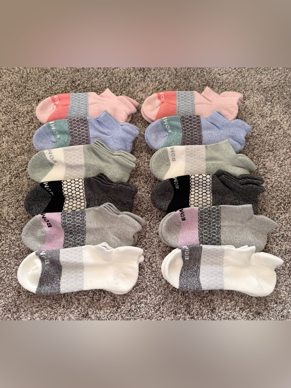 Bombas Women's No-Show Sock Variety Pack - Pink, Blue, Green, Gray, Black, White